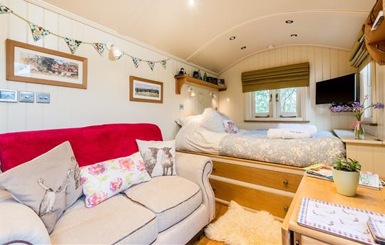 Lounge and bedroom area