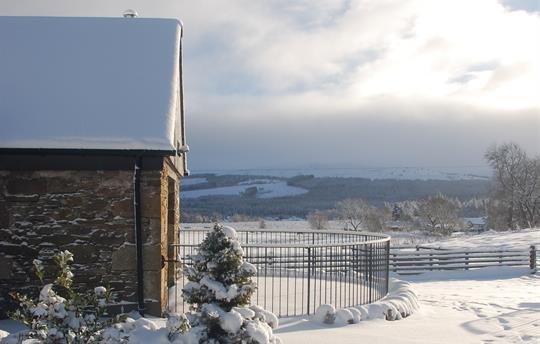 Clava Cottage on a snowy day