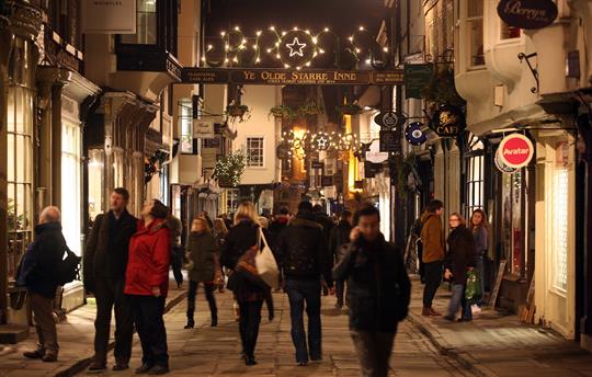 Christmas  shopping Stonegate York