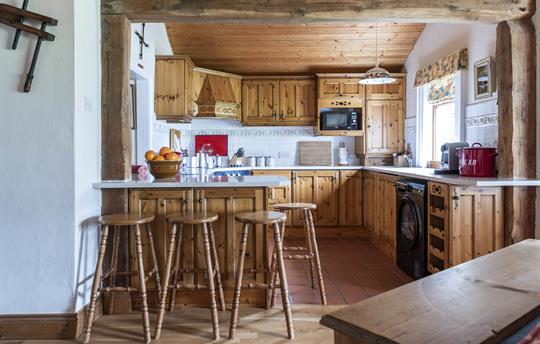 Little Orchard Cottage open plan kitchen