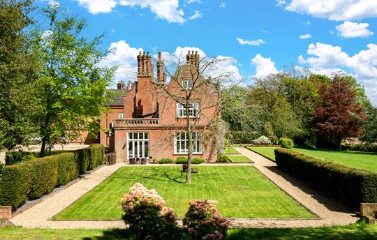 Croquet lawn at Gresham Hall