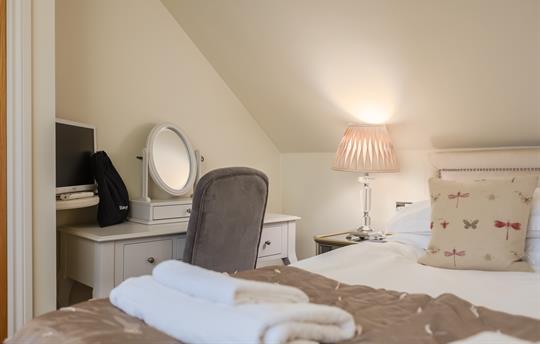 Ewelands House bedroom