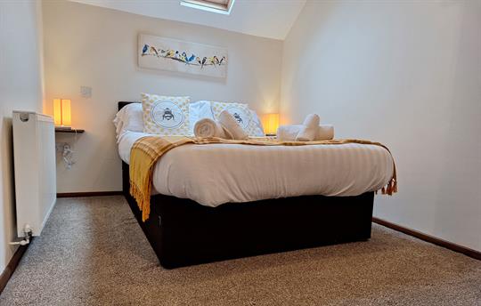 Double Bedroom with jack & Jill Bathroom