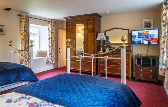 Twin bedroom at Urlay Nook