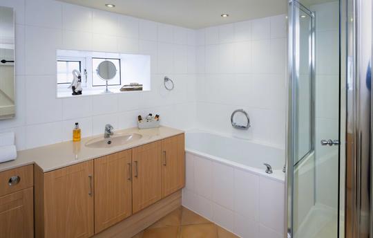 Bathroom at Urlay Nook