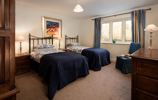 Heron Hill Twin Bedroom