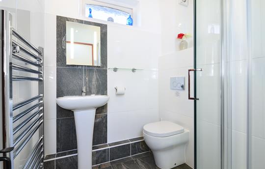 Moncks Green second bathroom