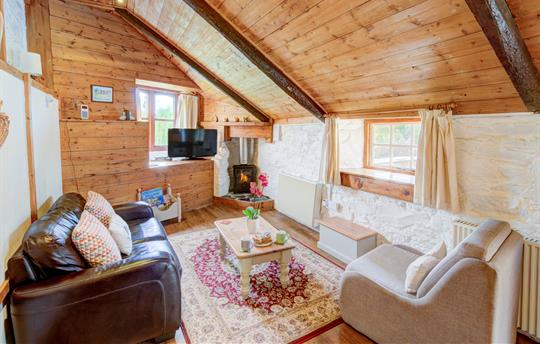 Clematis living room