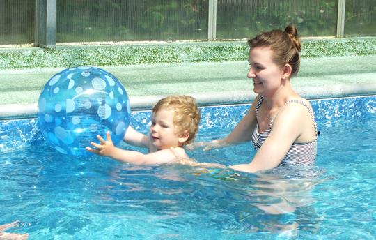 Small, heated, covered pool, perfect for kids