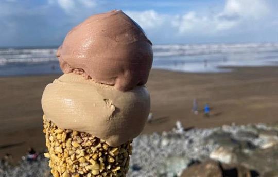 Hockings ice cream at Westward Ho!