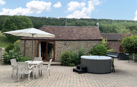 Private hot tub at Garden Cottage