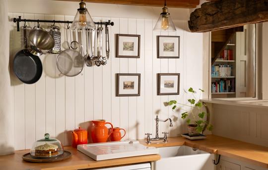 Ty Neuadd kitchen, Gwanas Fawr Holiday Cottages