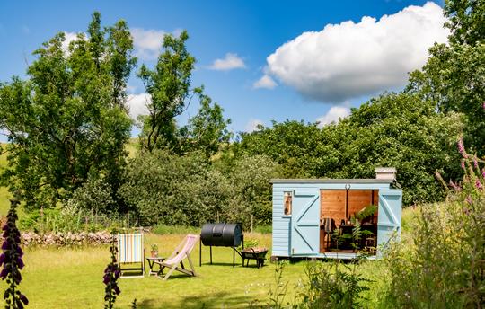 Gwanas Fawr summerhouse & BBQ area in the paddock