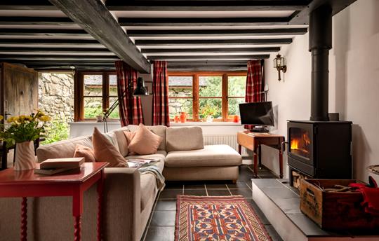 Ty Trol living room, Gwanas Fawr Holiday Cottages