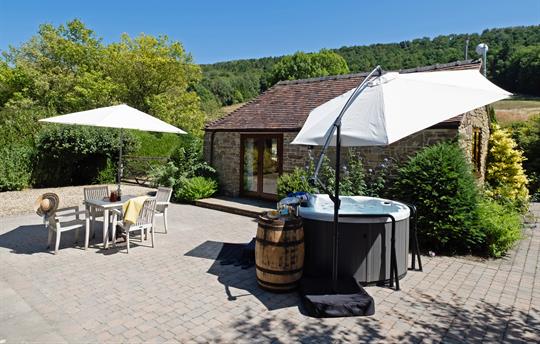 Private hot tub at Garden Cottage