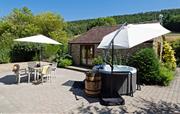 Privater Whirlpool im Garden Cottage
