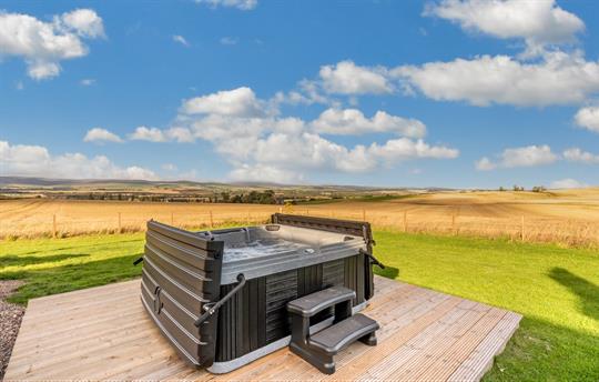 Private hot tub