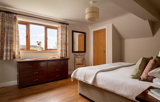 Bedroom in Kingfisher