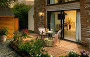 Cottage Patio with hot tub