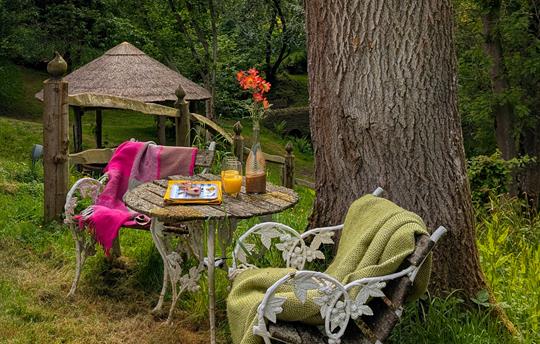 Places to eat outside