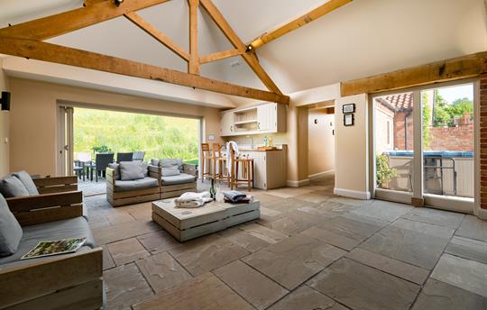 Bar and sitting area in the pool room