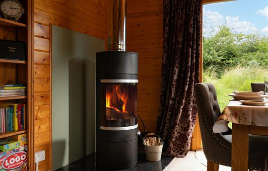 Cosy log burner 