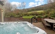 Toad Hall with private hot tub