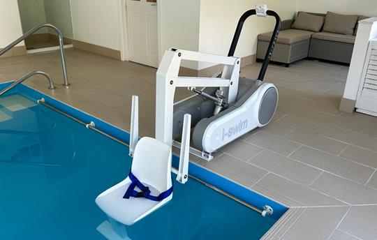 Swimming Pool Hoist