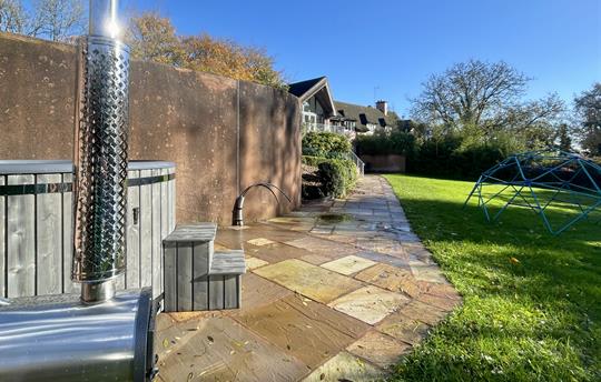 Wood Fired Hot tub (optional extra)