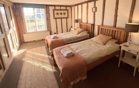 Front Twin with cupboards