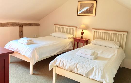 Dairy Hall twin room