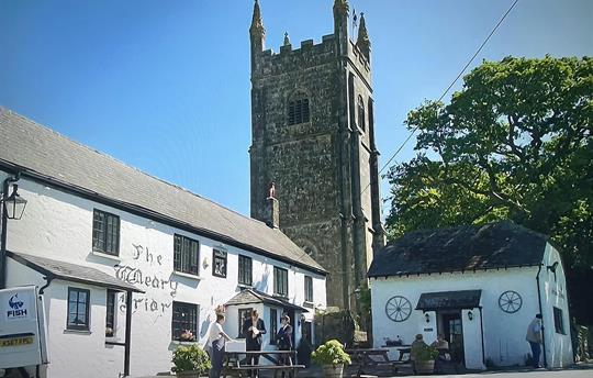 Weary Friar pub in Pillaton