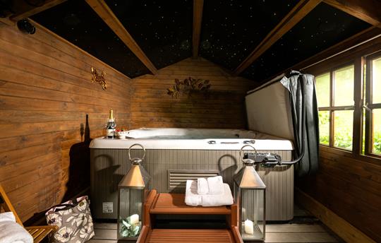 Hot tub in the woods