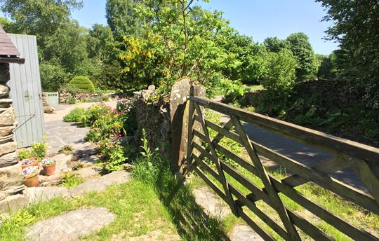 Upper Crumble garden gate