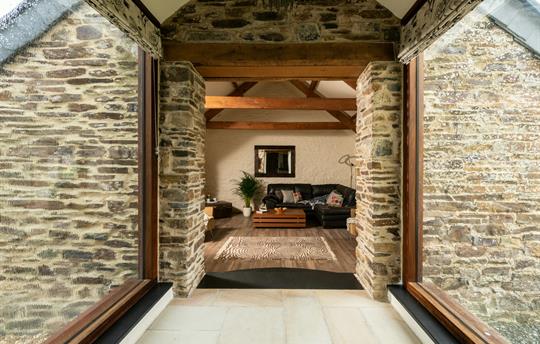 Apple House glass tunnel