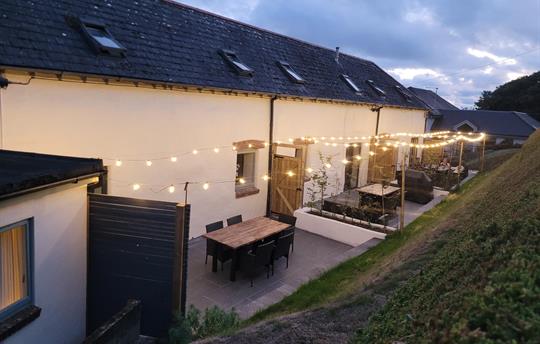 Outside patios: Chough, Puffin & Seagull Cottages
