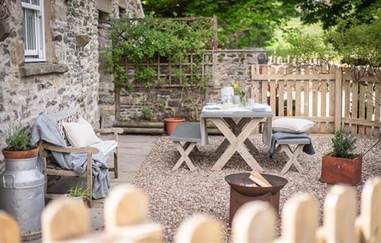 Byre enclosed garden
