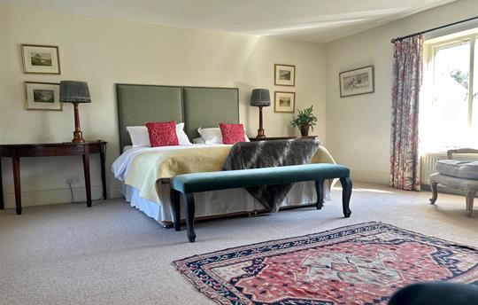 Panpantum bedroom in Monnington  House