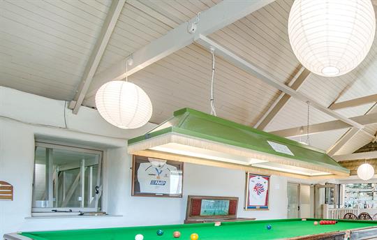 Broomhill Manor snooker table
