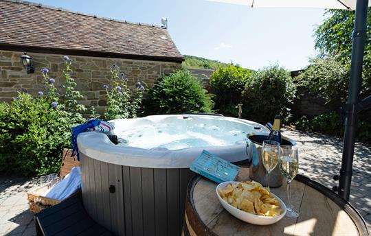 Hot tub at Garden Cottage