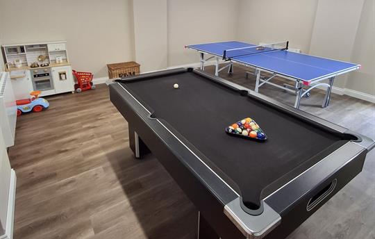 Private games room