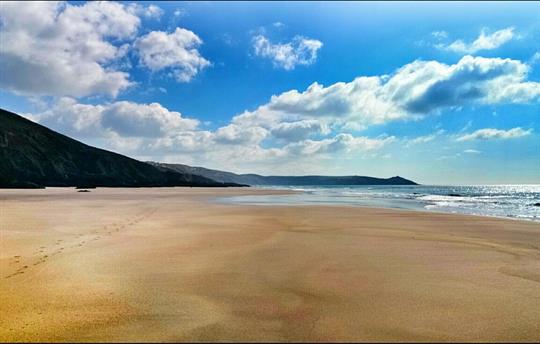 Whitsand Bay 9 miles away