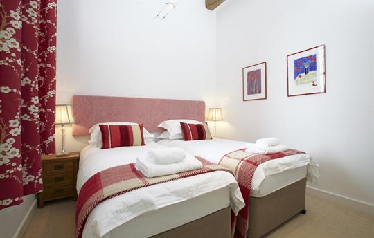 Malt House Twin bedroom