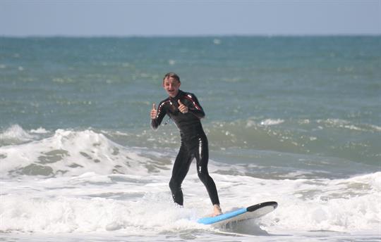 Learn how to surf as a local surf school