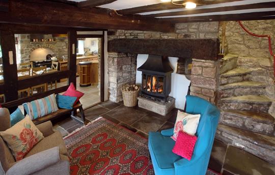 Charming snug with a 1620 stone spiral staircase