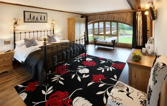 Penblaith Barn Oak Tree suite