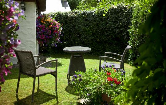 Private garden nooks