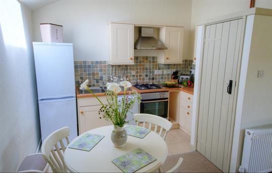 Swallow Cottage - kitchen dining
