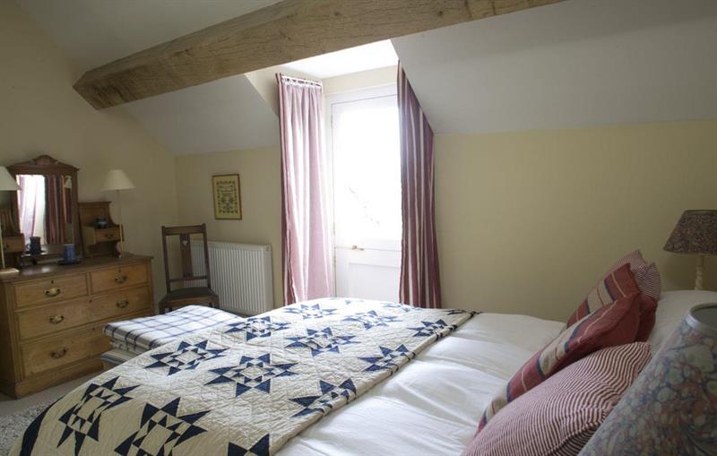 Cottages LlwynywermodEstate NorthRange