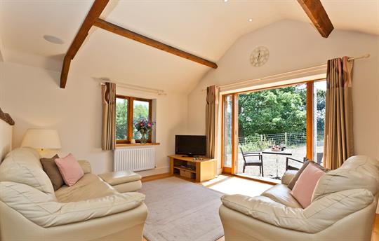 Lounge with view to the fields